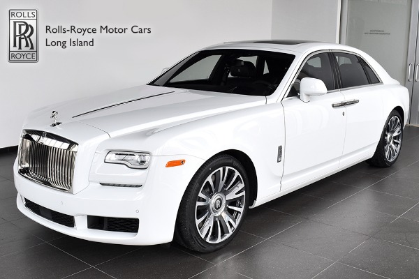 10 Features That Make The RollsRoyce Phantom VIII The Most Luxurious Car  Ever Built