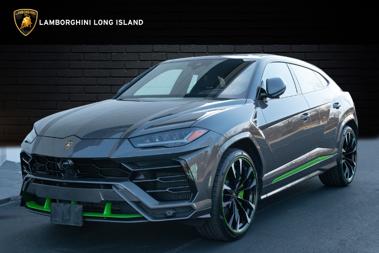 2021 Lamborghini Urus 