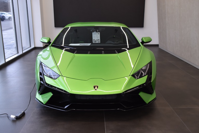 2023 Lamborghini Huracan Tecnica