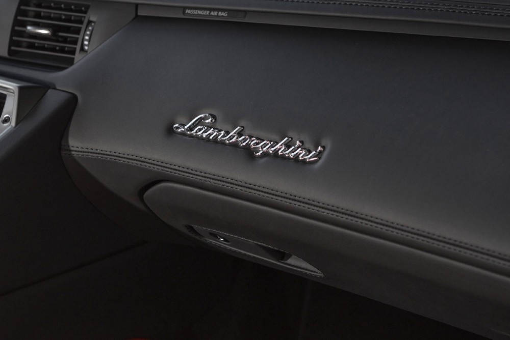 Lamborghini Aventador Roadster 2015 限定版 Used 2015 Lamborghini Aventador For Sale at LAMBORGHINI