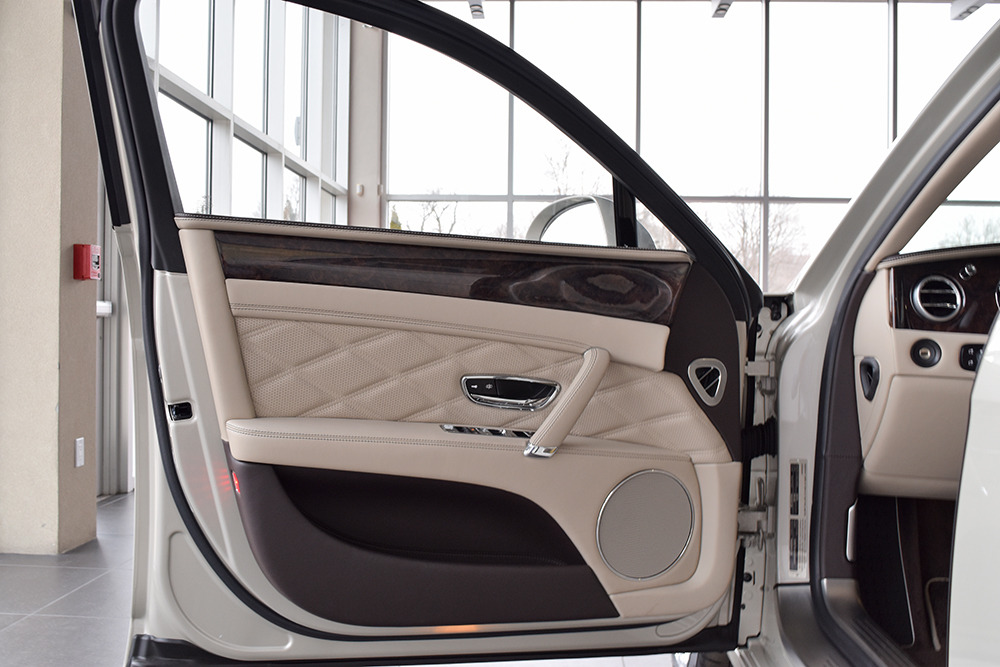 New 2016 Bentley Flying Spur V8 V8 Mulliner For Sale (Sold