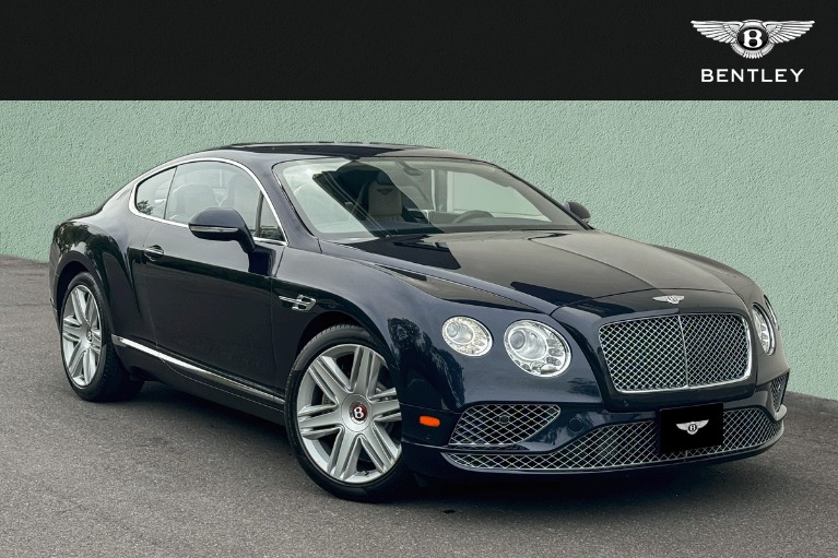 Used 2023 Bentley Flying Spur V8 V8 For Sale ($206,350 Used 2023 Bentley Flying Spur V8 V8 For Sale ($206,350
