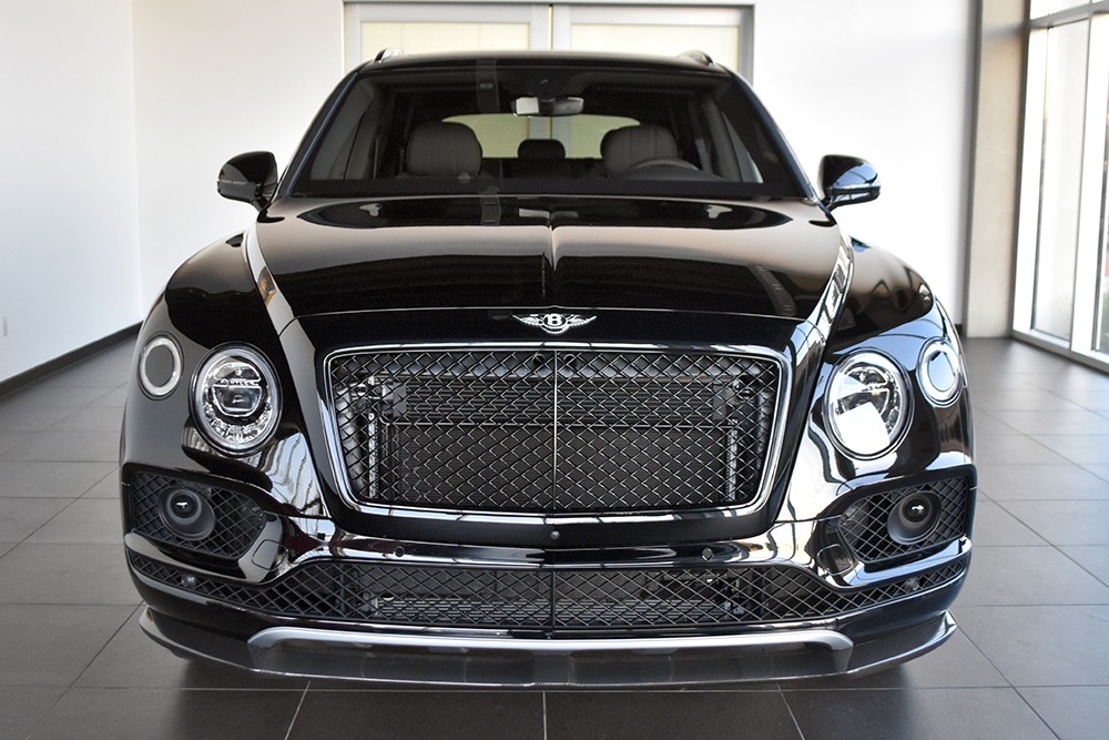 【新品】CANAL NEWYORK 2018 SPORT PACK BLACK New 2018 Bentley Bentayga Black Edition For Sale (Sold