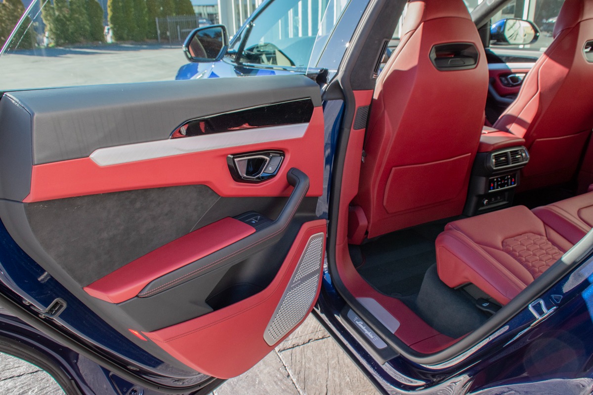 Used 2022 Lamborghini Urus For Sale (Sold) | Bentley Long