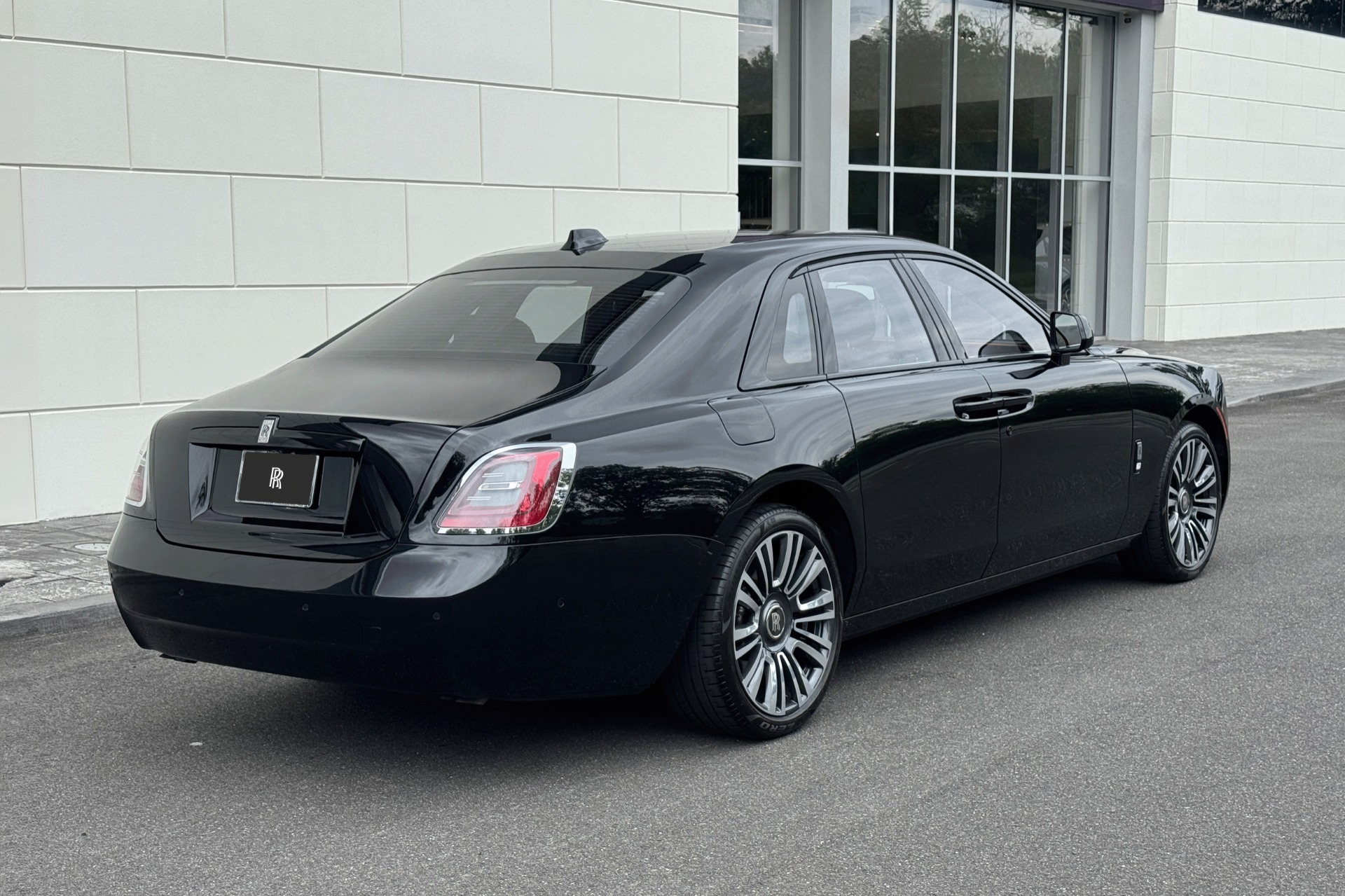 Used 2023 Rolls-Royce Ghost For Sale ($289,900) | Bentley