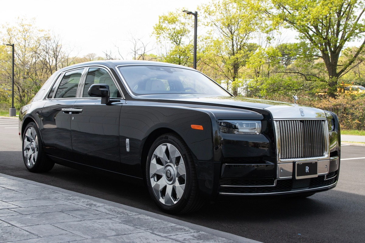 New 2024 Rolls-Royce Phantom For Sale (Sold) | Bentley Long