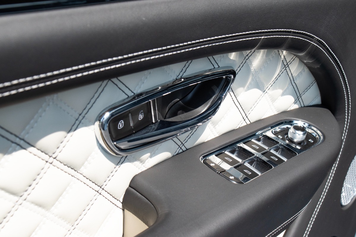 Used 2021 Bentley Bentayga V8 For Sale (Sold) | Bentley Long Used 2021 Bentley Bentayga V8 For Sale (Sold) | Bentley Long