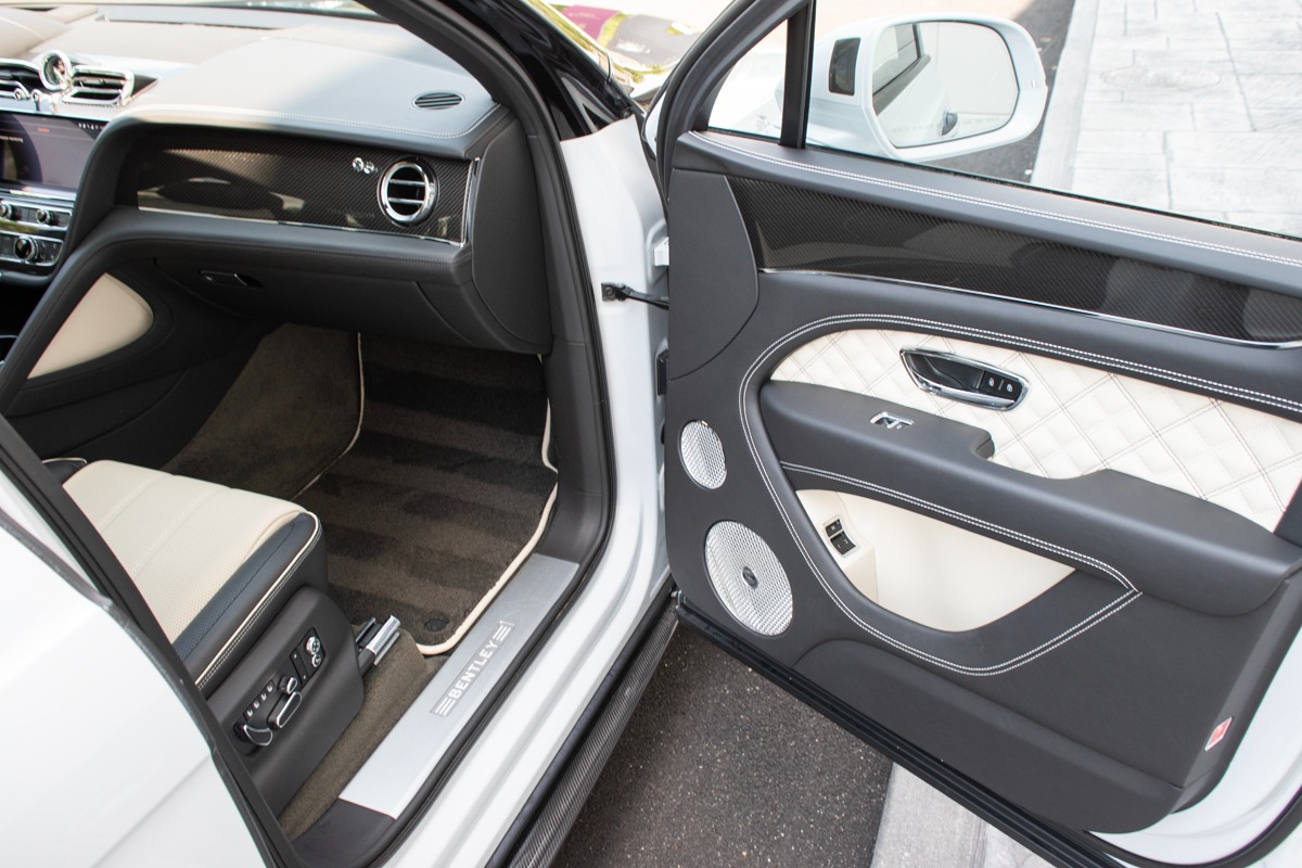 Used 2021 Bentley Bentayga V8 For Sale (Sold) | Bentley Long Used 2021 Bentley Bentayga V8 For Sale (Sold) | Bentley Long